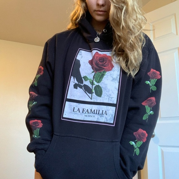 La famila hoddie - Picture 2 of 6